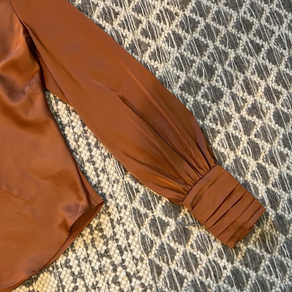 JOIE Silk Blouse - XS - Picture 8 of 9